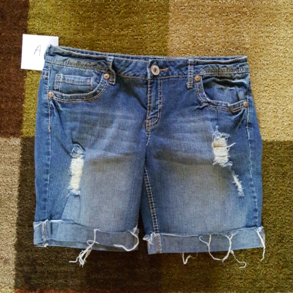 Amethyst Jean Shorts